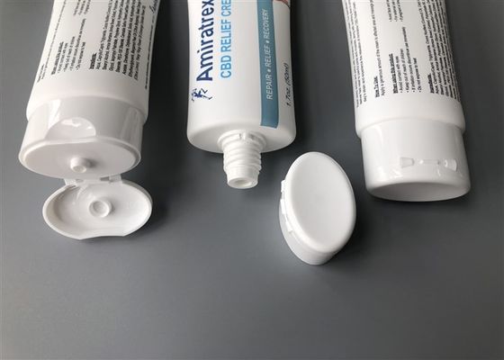 White Oval Plastic Cosmetic Tubes Sealed 8 Offset Printing Matt Coating Lip Top Cap